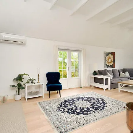 4 Star In Vejby-by Traum