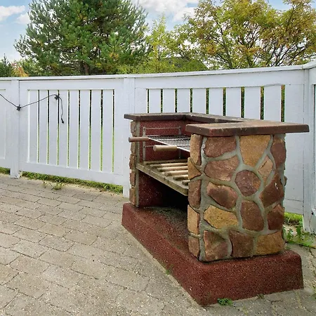 펜션 4 Star In Vejby-by Traum